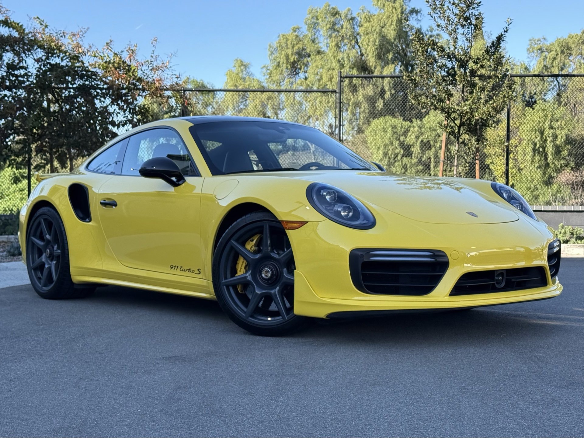 Certified 2019 Porsche 911 Turbo S image 9