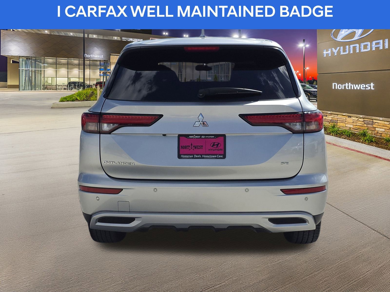 Used 2024 Mitsubishi Outlander SE image 8