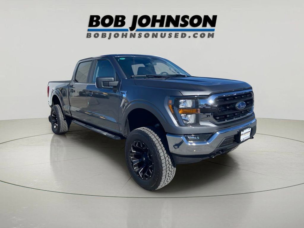 Used 2023 Ford F150 XLT w/ Trailer Tow Package image 3