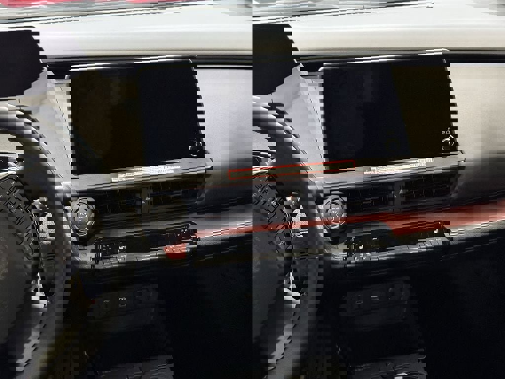 New 2026 Toyota Prius Plug-In Hybrid FWD image 30