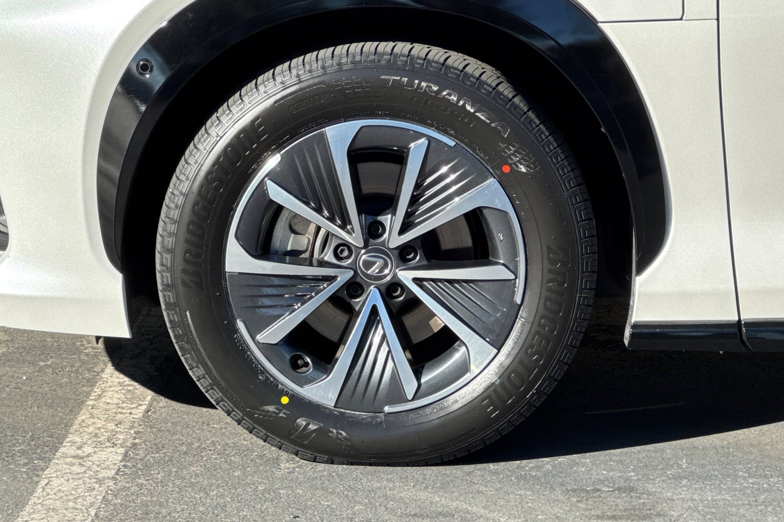 Certified 2023 Lexus RZ 450e Premium w/ Technology Package AWD/4WD image 37