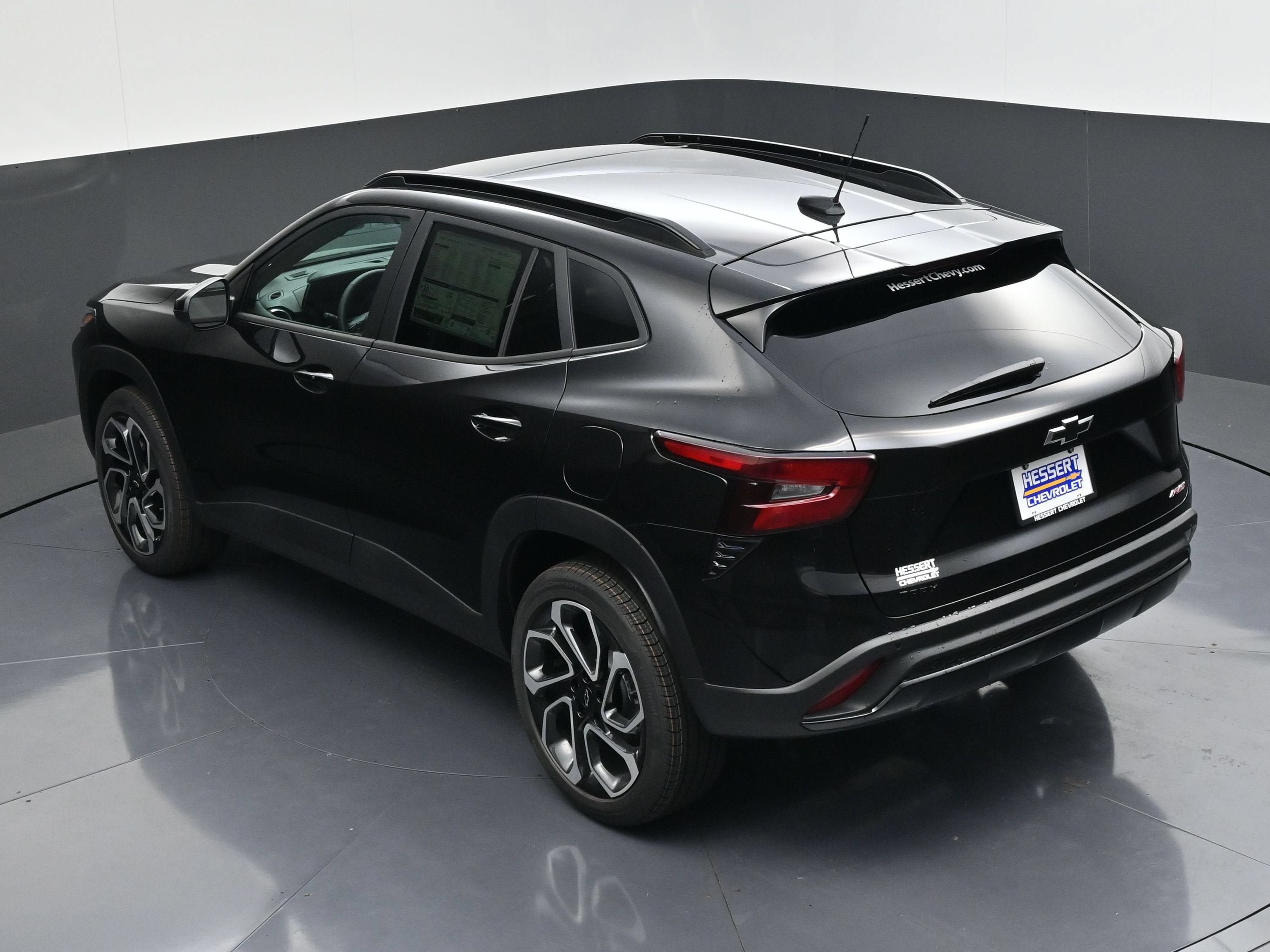 New 2026 Chevrolet Trax RS w/ Sunroof Package FWD image 47