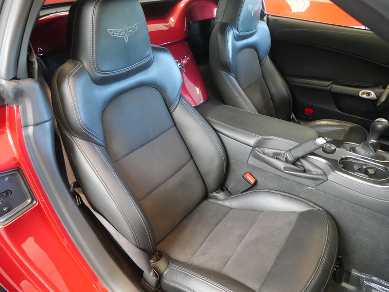 Used 2013 Chevrolet Corvette 427 w/ 1SC Preferred Equipment Group RWD image 16