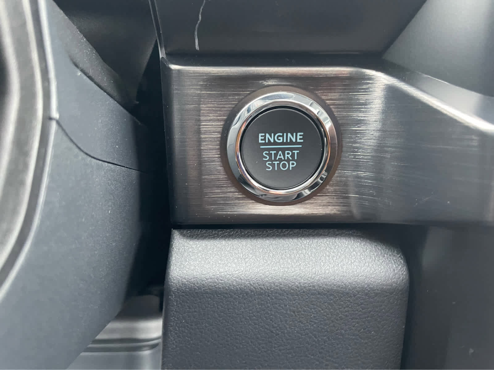 Used 2026 Ford F350 Lariat w/ FX4 Off-Road Package image 21