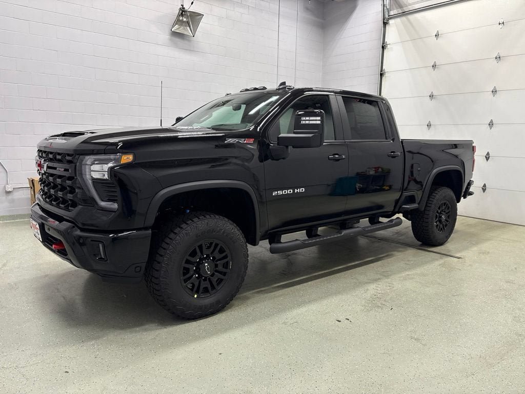 New 2026 Chevrolet Silverado 2500 ZR2 AWD/4WD image 9