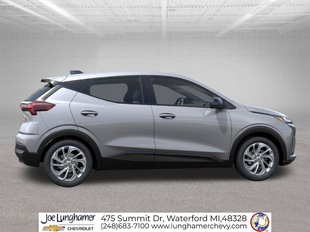 New 2027 Chevrolet Bolt LT FWD image 5