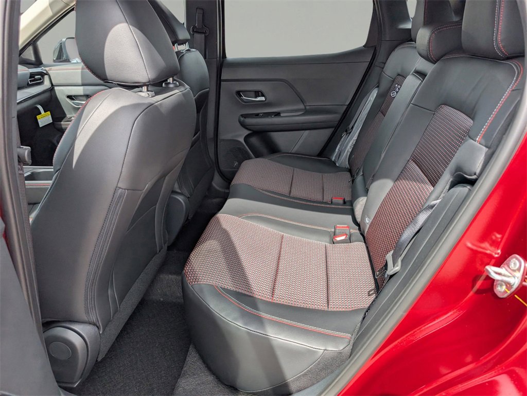 New 2026 Nissan Kicks SR image 14