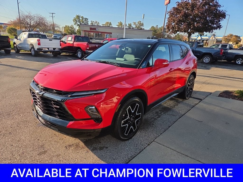 Used 2024 Chevrolet Blazer RS w/ Driver Confidence II Package AWD/4WD image 8