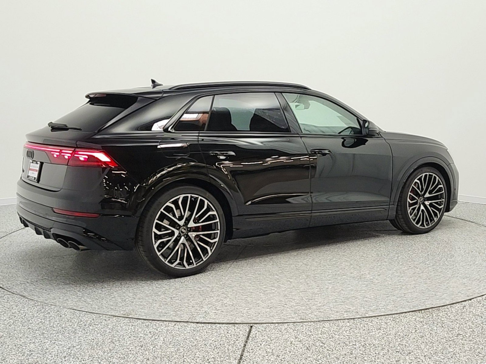 New 2026 Audi SQ8 Prestige image 5