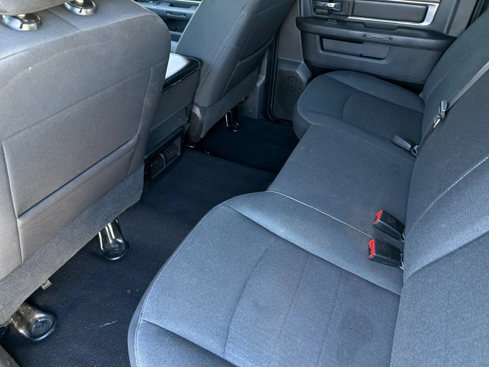Used 2024 RAM 1500 Warlock RWD image 11