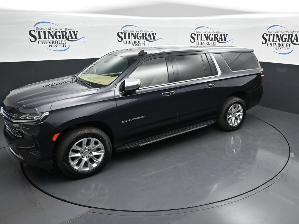 Used 2024 Chevrolet Suburban Premier RWD image 20