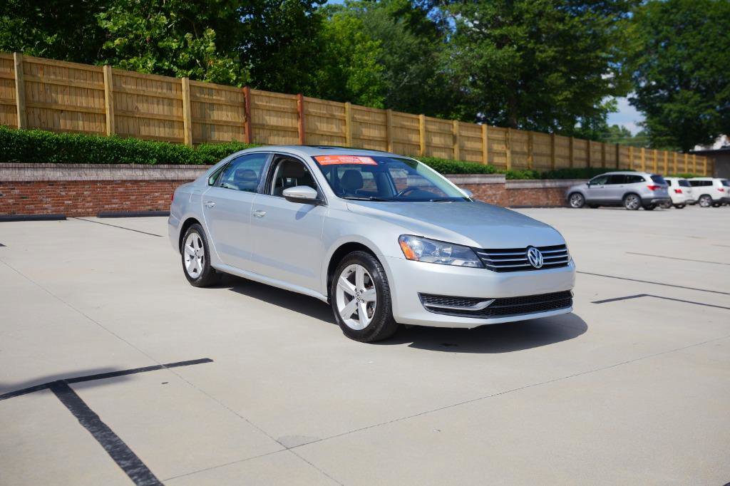 Used 2012 Volkswagen Passat 2.5 SE image 3