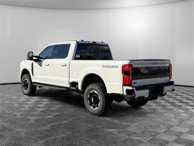 New 2026 Ford F350 4x4 Crew Cab Super Duty image 3