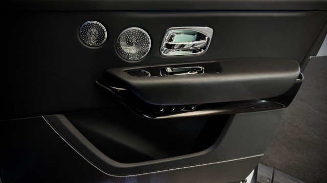 Used 2020 Rolls-Royce Cullinan AWD/4WD image 25