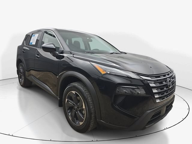 Used 2026 Nissan Rogue SV FWD image 3