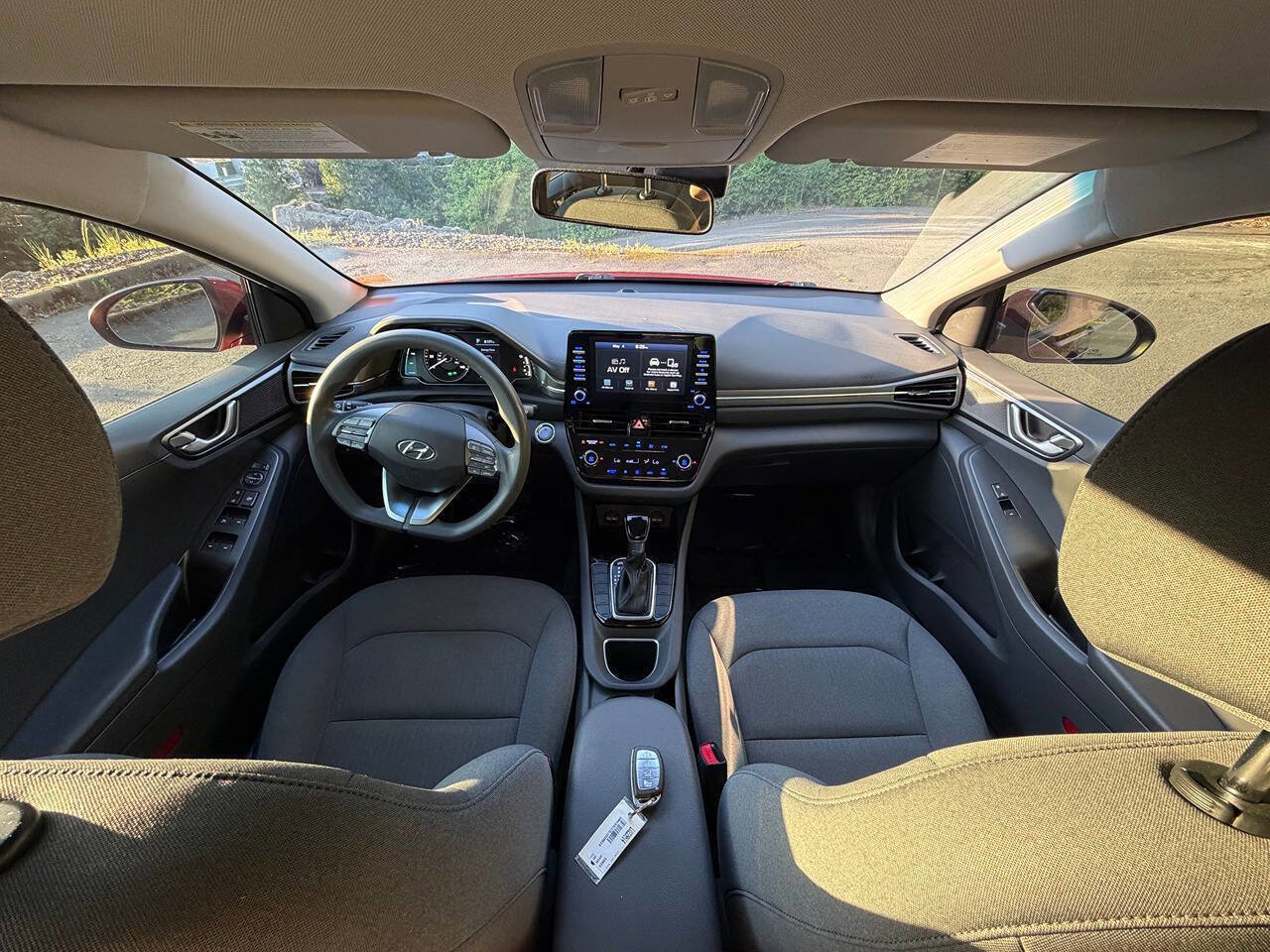 Used 2020 Hyundai Ioniq Blue FWD image 44