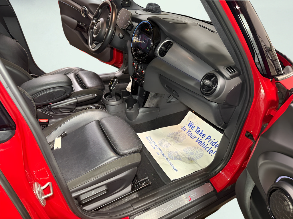 Used 2022 MINI Cooper S FWD image 26