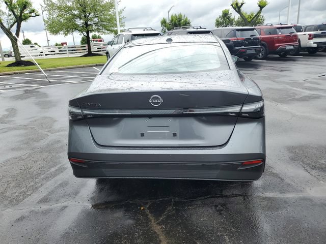 New 2026 Nissan Sentra SV w/ SV Convenience Package FWD image 6