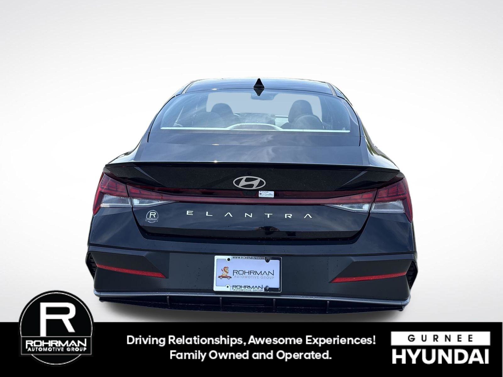 New 2026 Hyundai Elantra SEL Sport Premium FWD image 9