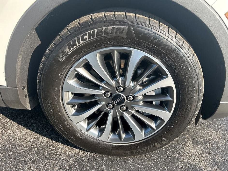 Used 2021 Lincoln Nautilus Reserve image 31