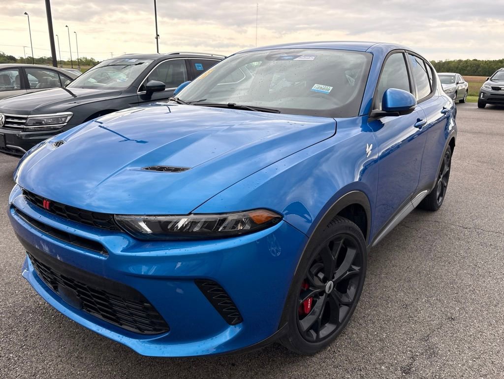 Used 2024 Dodge Hornet R/T w/ Track Pack AWD/4WD image 8