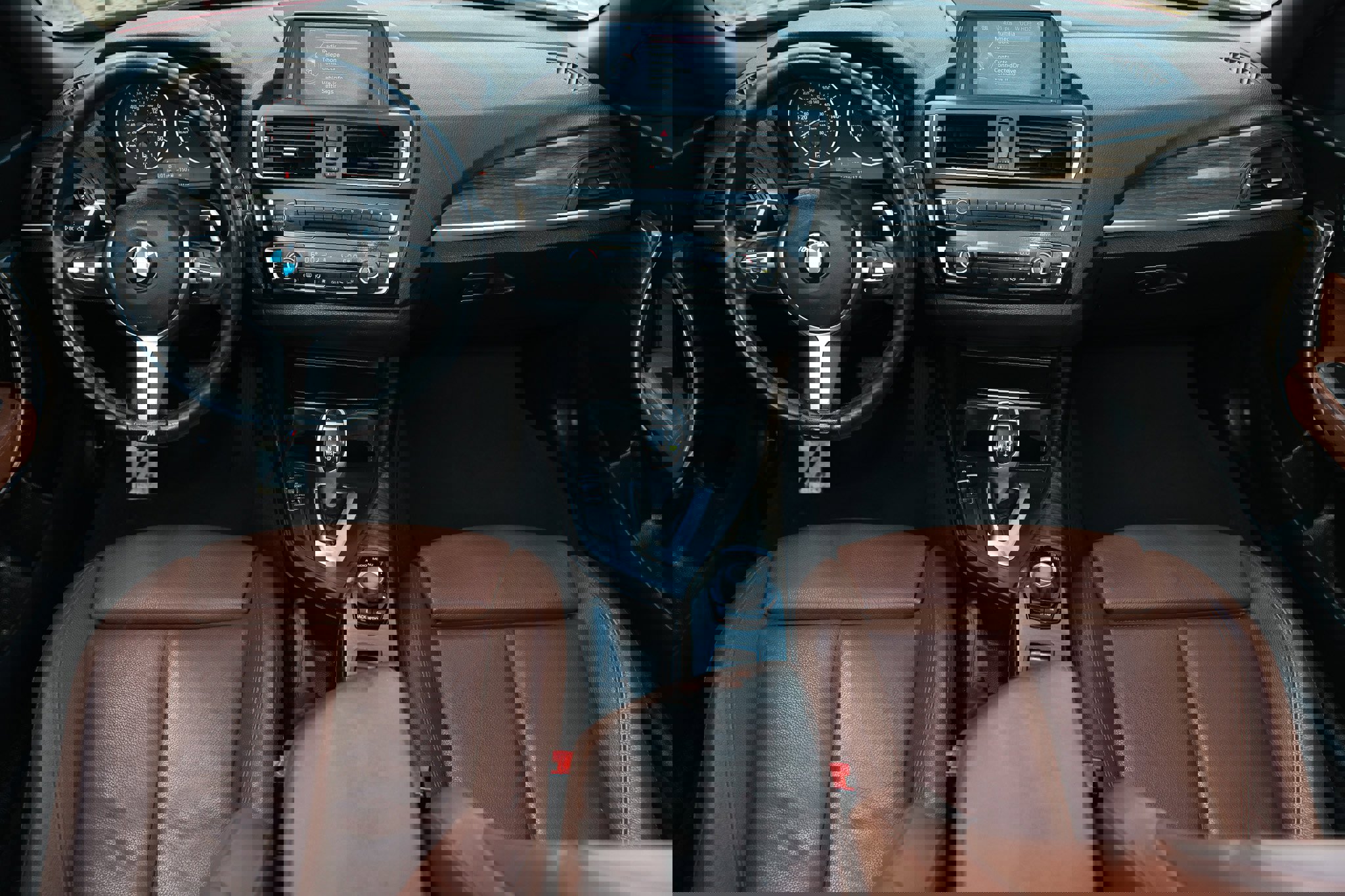 Used 2015 BMW M235i Convertible image 24