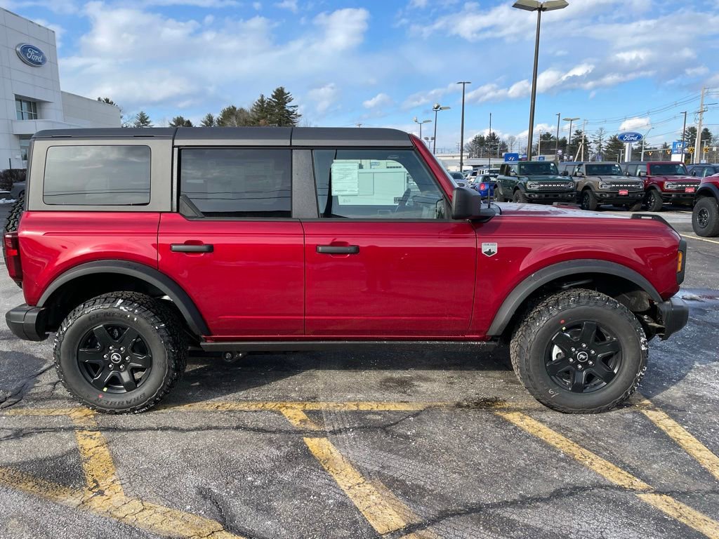 New 2025 Ford Bronco Big Bend w/ Black Diamond Package image 3