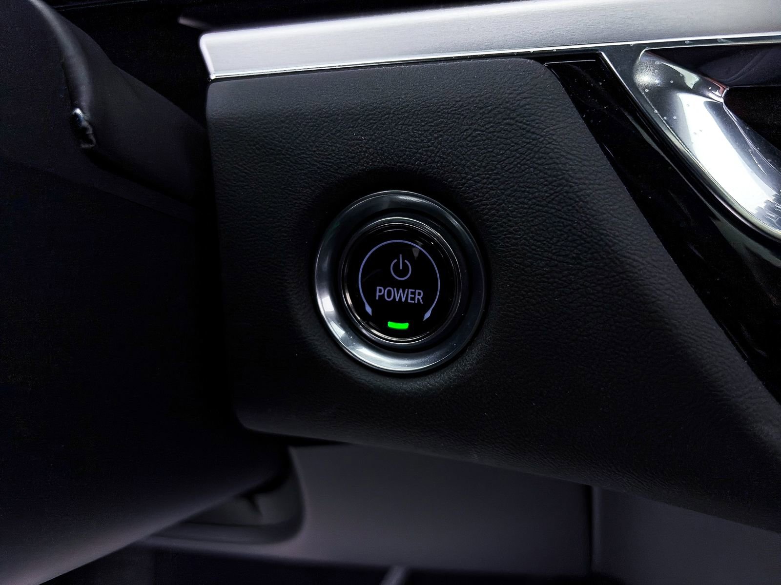Used 2025 Cadillac Lyriq Sport image 26