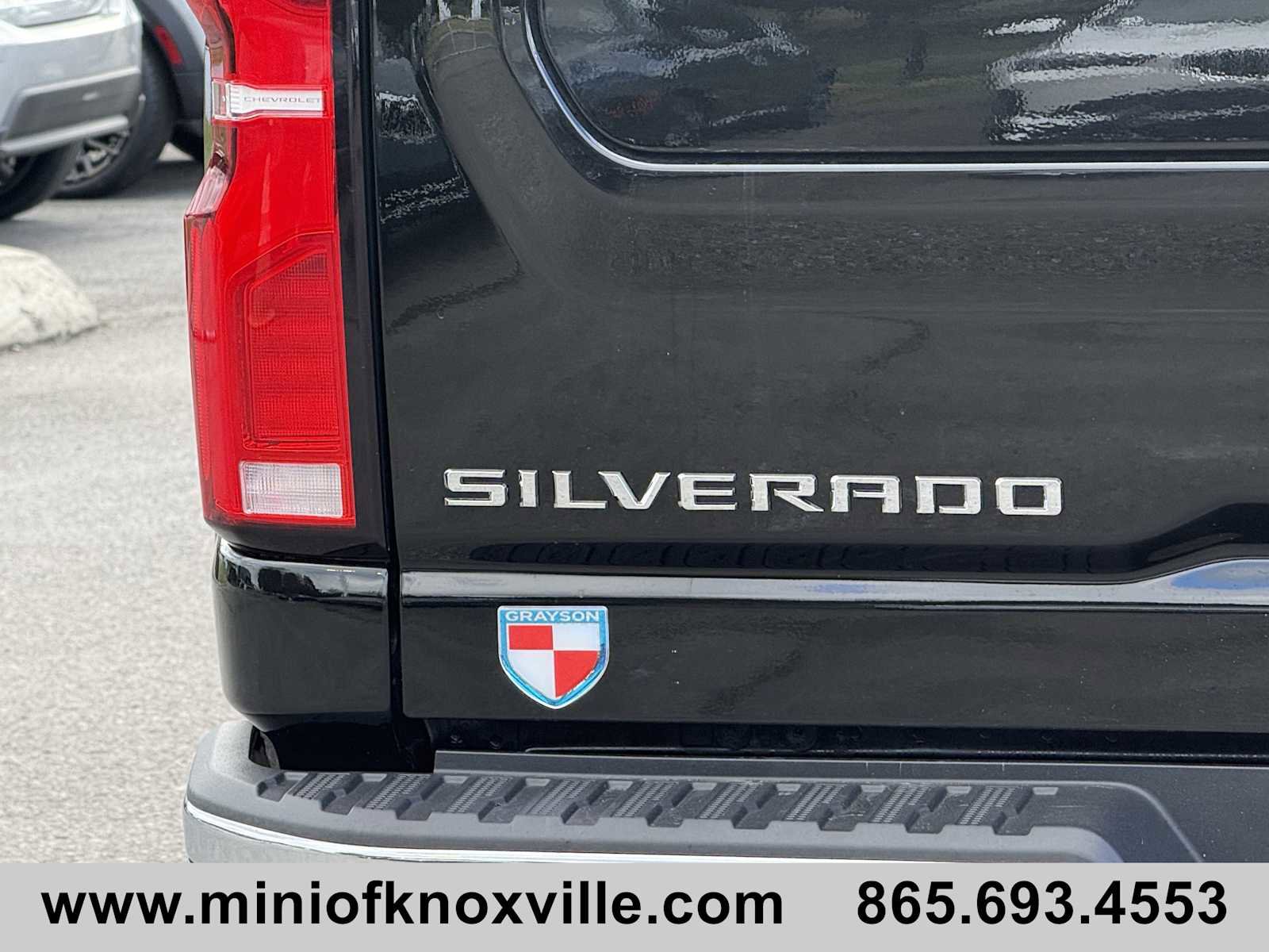 Used 2024 Chevrolet Silverado 3500 LTZ w/ LTZ Premium Package image 38