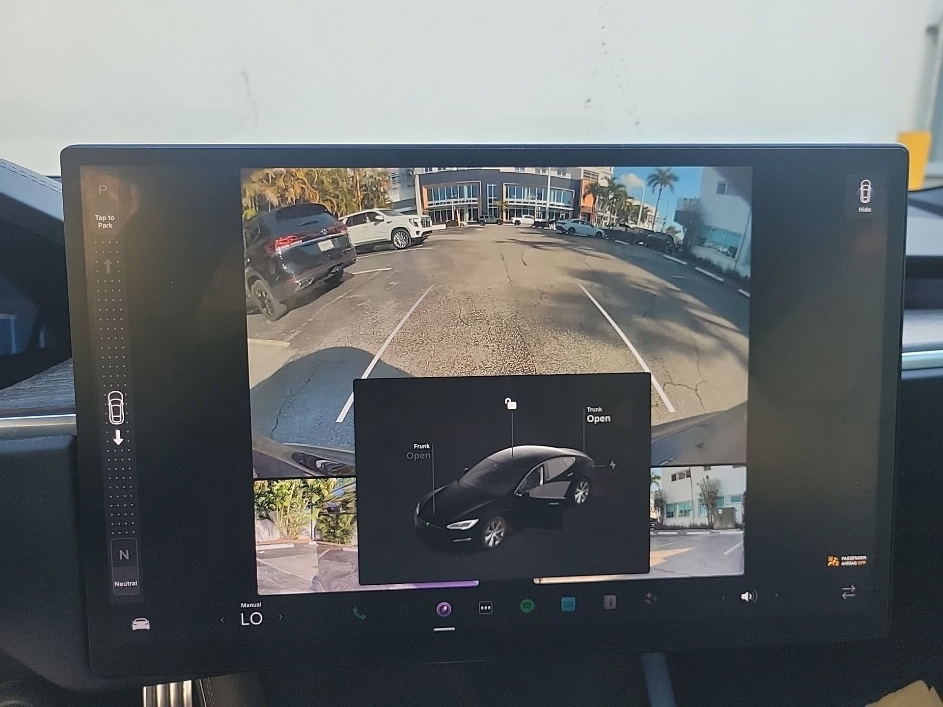 Used 2022 Tesla Model S image 26