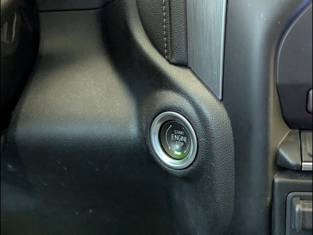 Used 2020 GMC Sierra 2500 Denali w/ Denali Ultimate Package image 32