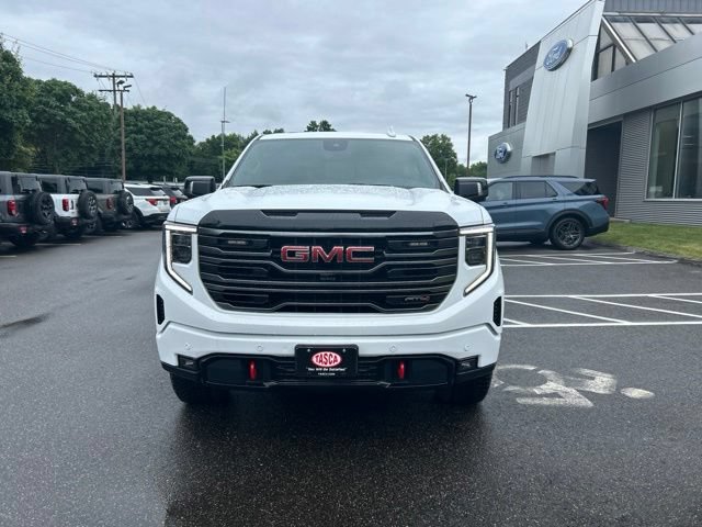 Used 2025 GMC Sierra 1500 AT4 w/ AT4 Premium Package AWD/4WD image 2