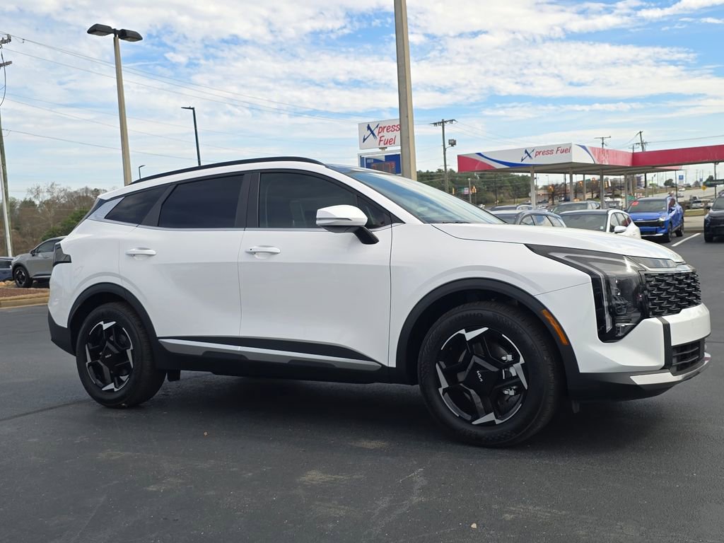 New 2026 Kia Sportage EX