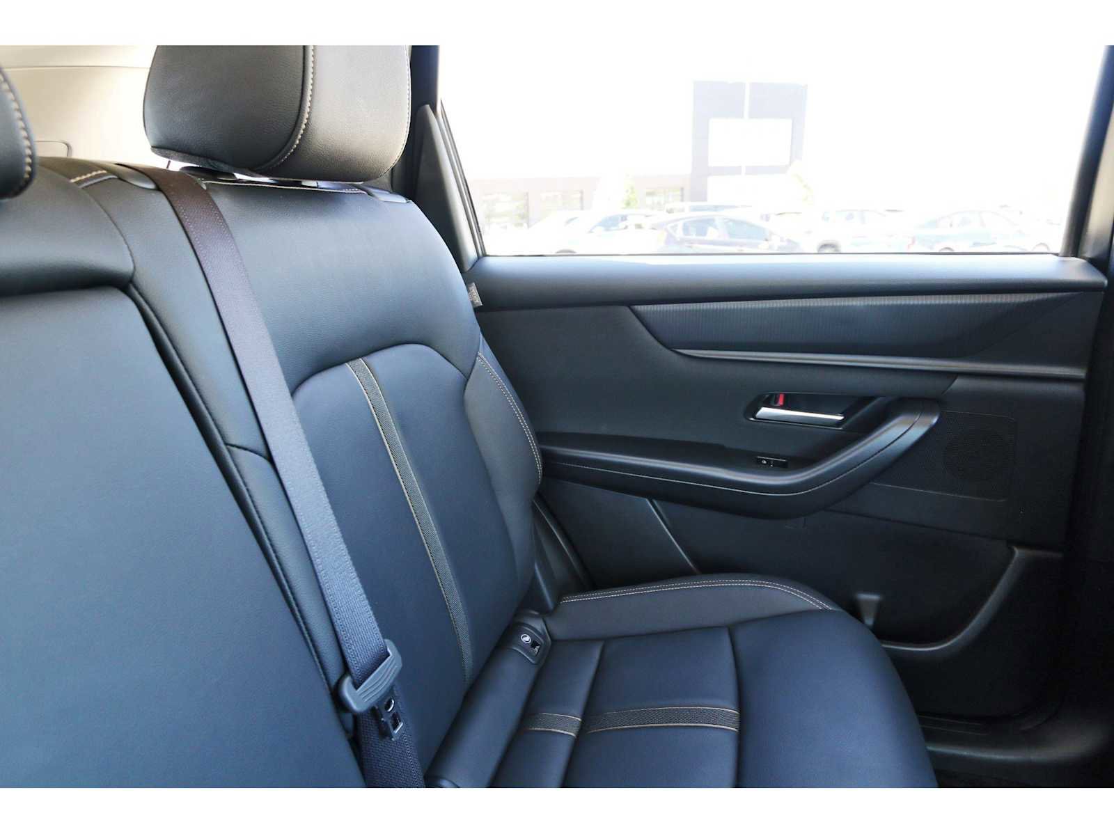 Certified 2025 MAZDA CX-90 3.3 Turbo w/ Select Package image 10