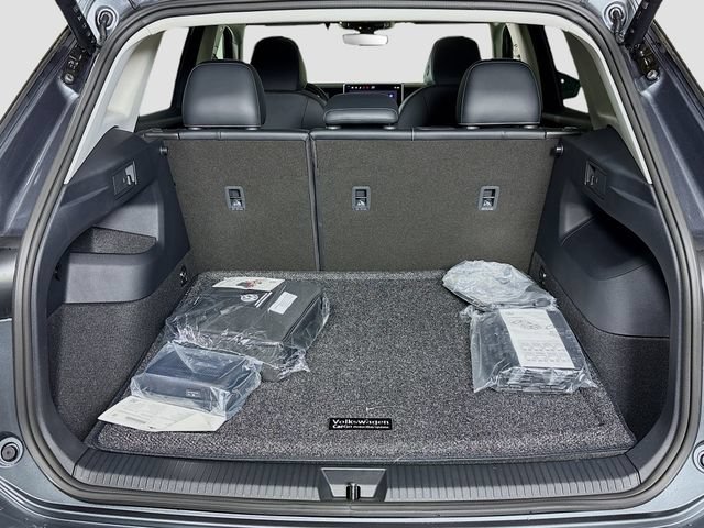 New 2026 Volkswagen Tiguan SE AWD/4WD image 27