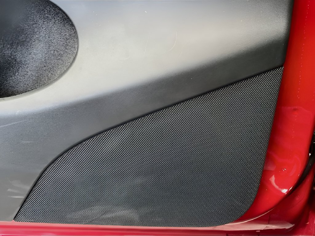 Used 2023 Tesla Model Y Performance AWD/4WD image 18