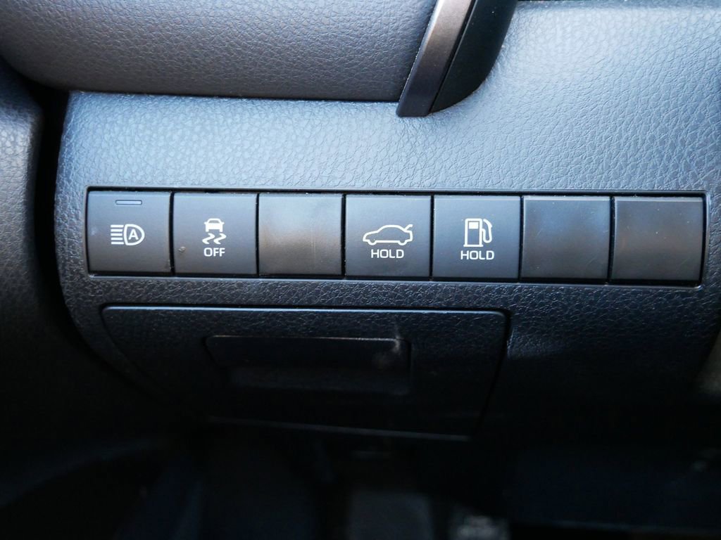 Used 2024 Toyota Camry SE image 22