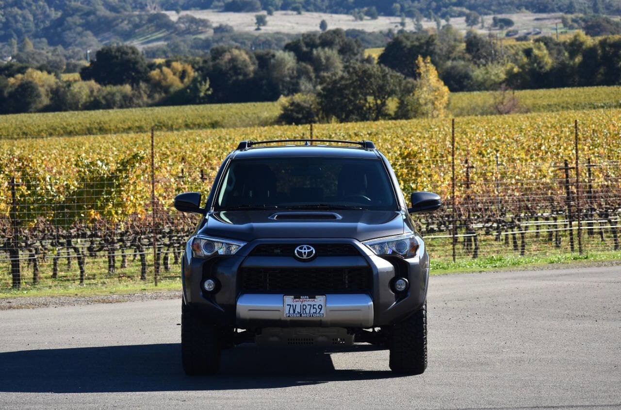 Used 2016 Toyota 4Runner 4WD image 6
