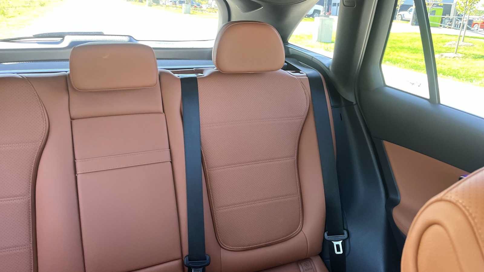 Used 2027 Mercedes-Benz GLC 300 4MATIC image 30