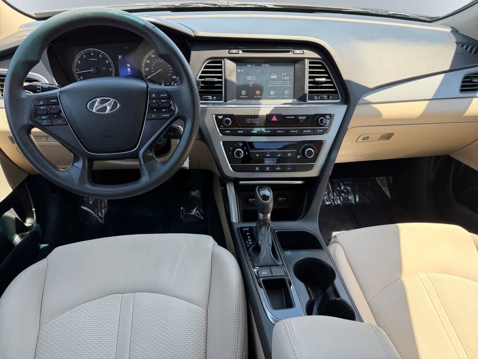 Used 2016 Hyundai Sonata SE w/ Cargo Package FWD image 6