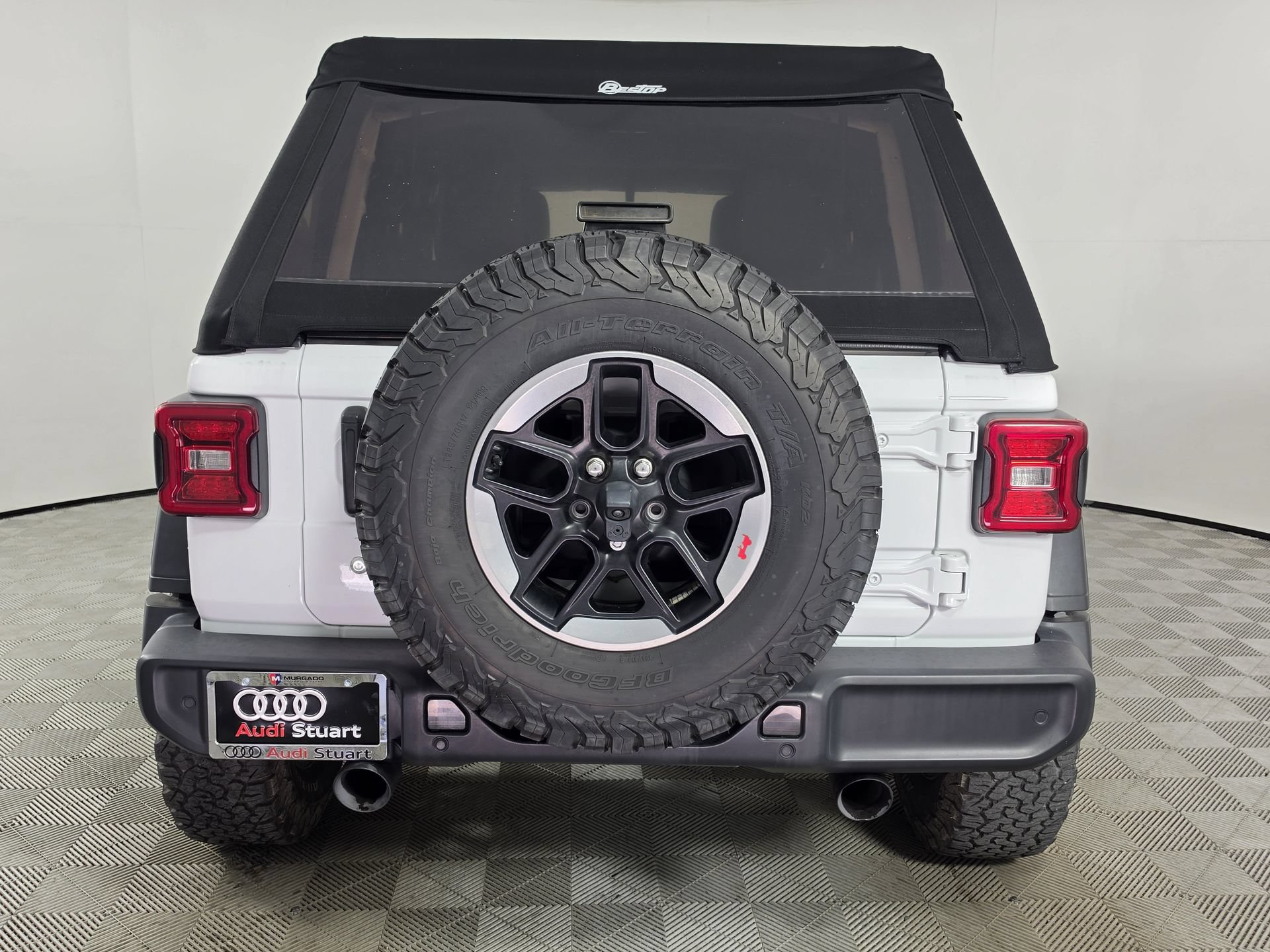 Used 2019 Jeep Wrangler Unlimited Rubicon AWD/4WD image 6