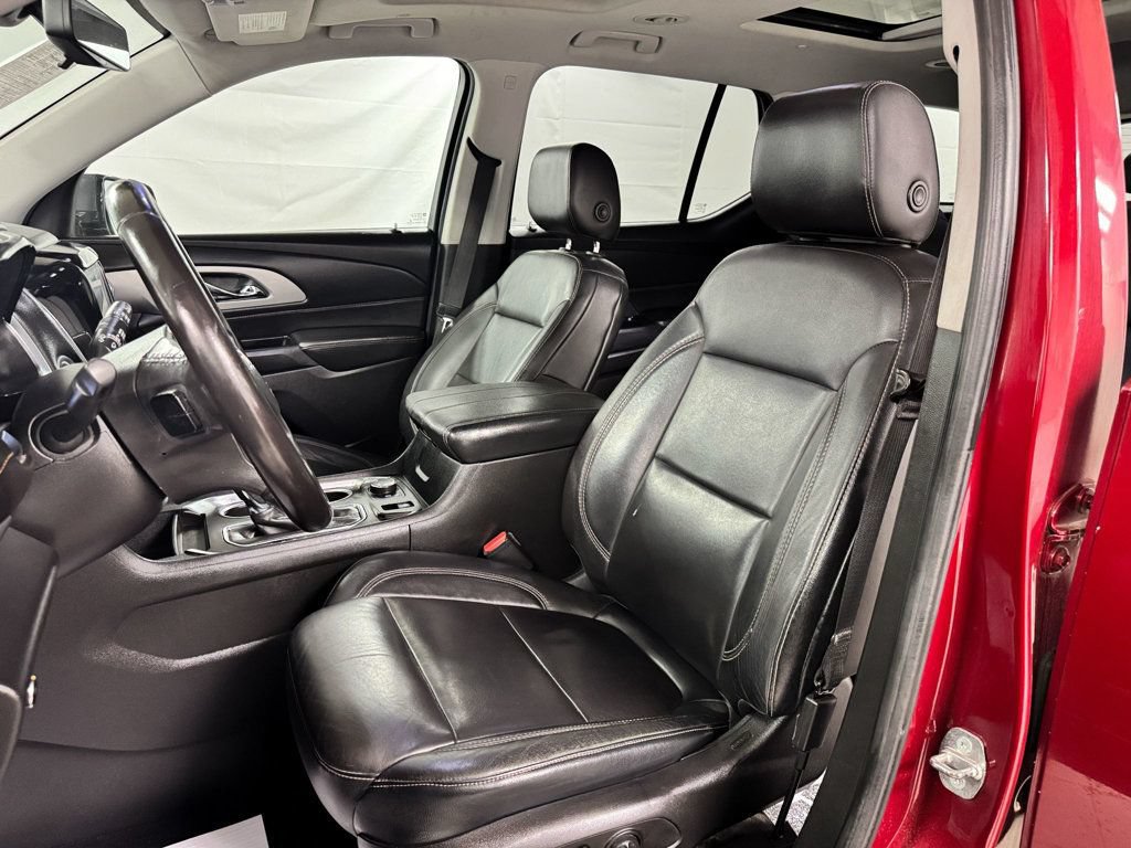 Used 2018 Chevrolet Traverse LT AWD/4WD image 7