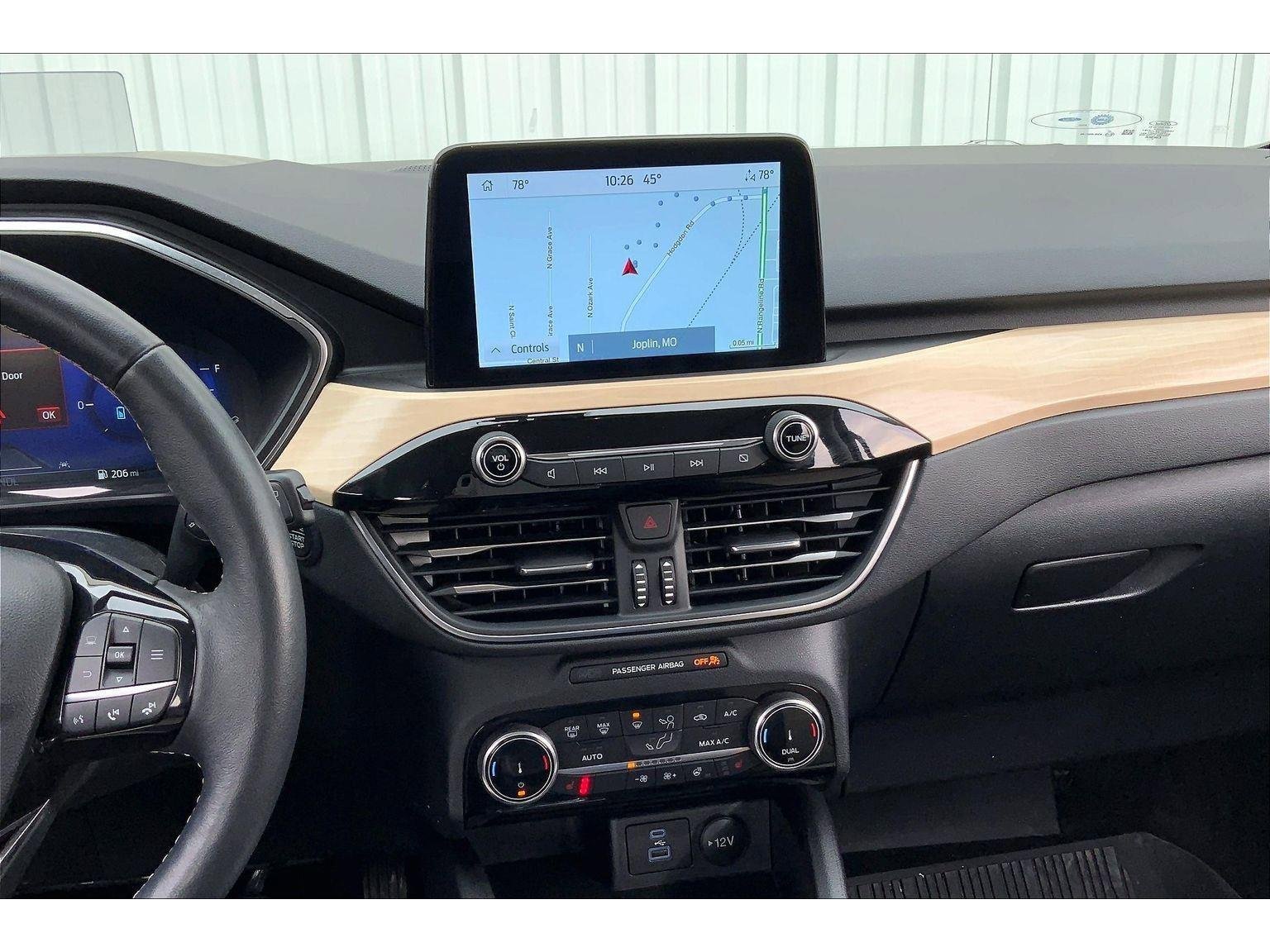 Used 2022 Ford Escape Titanium w/ Titanium Elite Package image 6