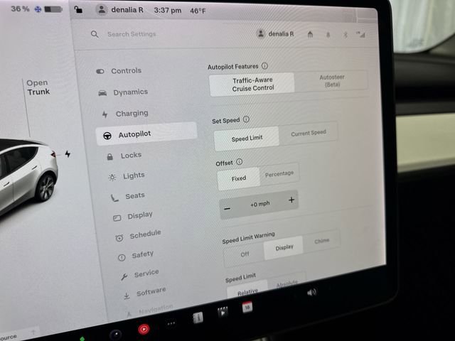Used 2020 Tesla Model Y Long Range image 21