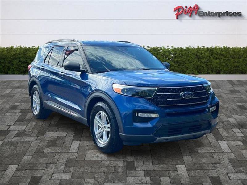 Used 2021 Ford Explorer XLT w/ Equipment Group 202A RWD image 6