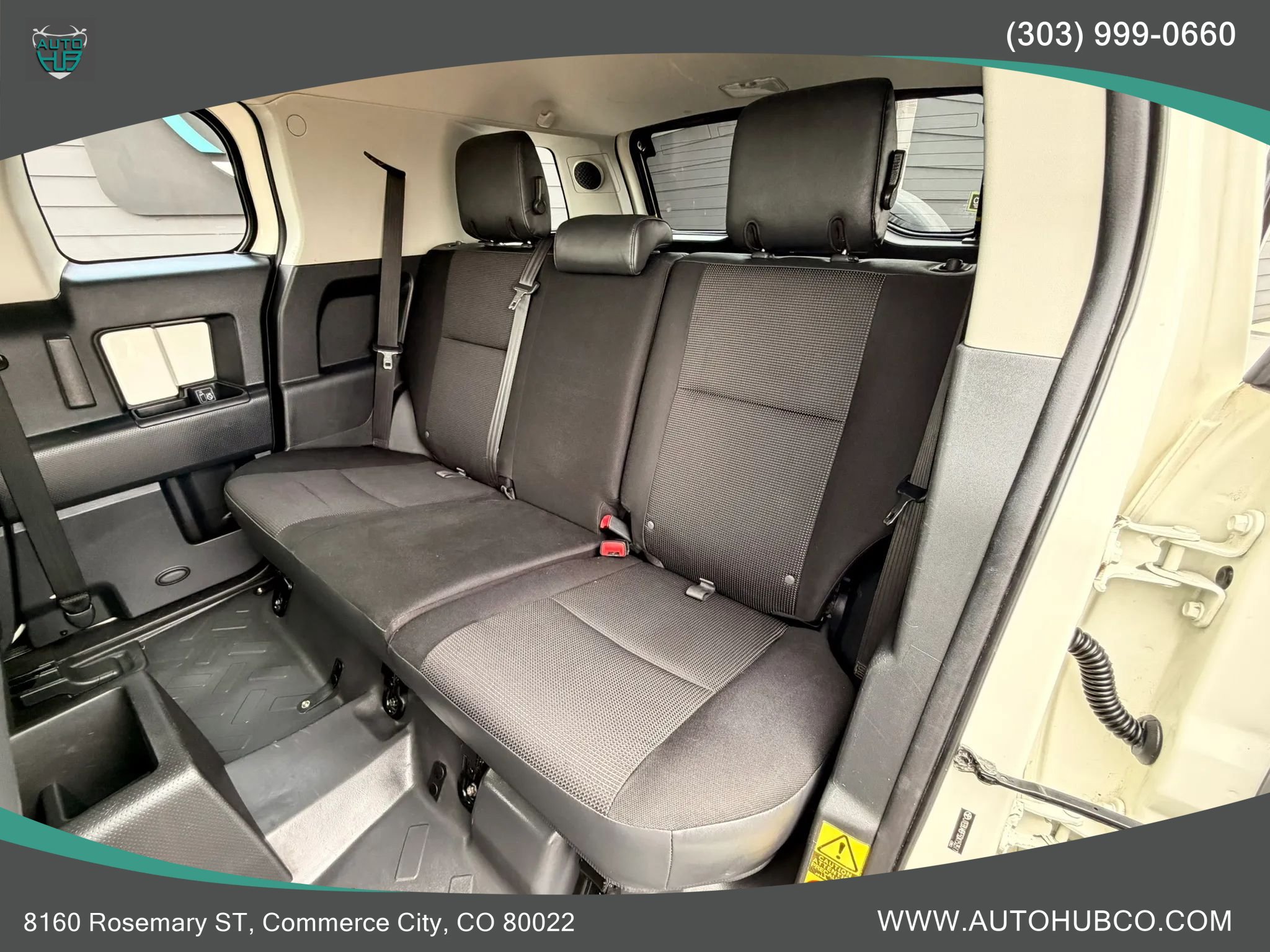 Used 2013 Toyota FJ Cruiser 4WD w/ Upgrade Pkg image 10