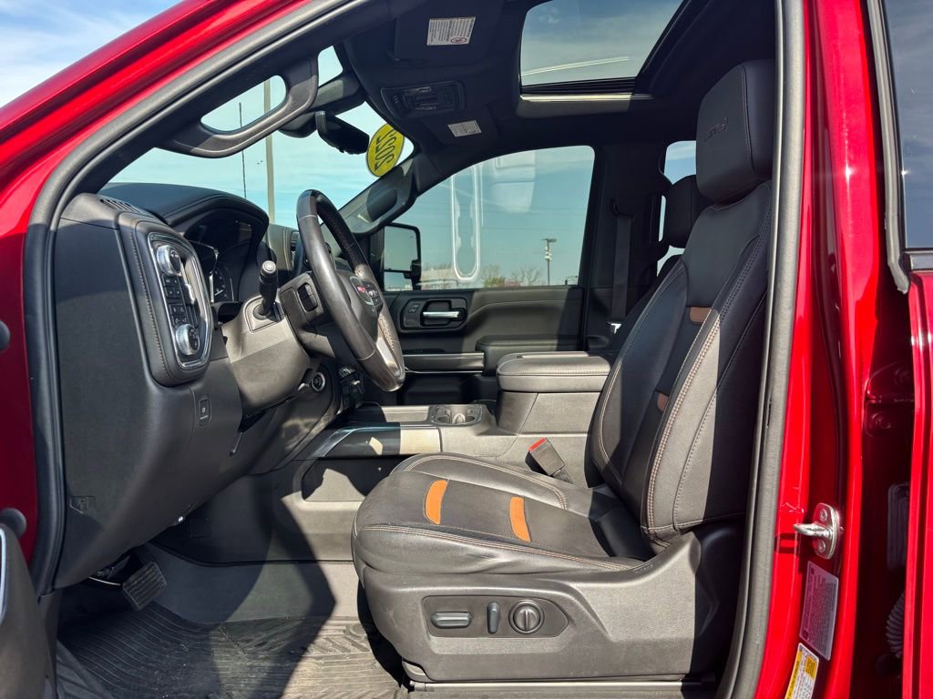Used 2022 GMC Sierra 2500 AT4 w/ AT4 Premium Plus Package image 16