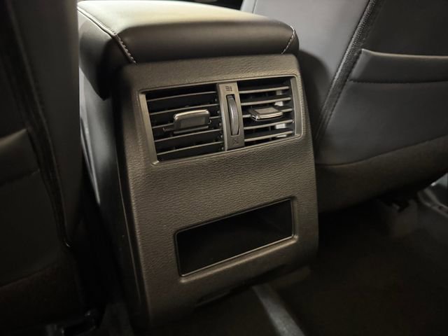 New 2026 Mitsubishi Outlander SE FWD image 21
