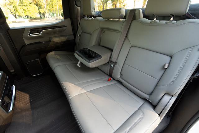 Used 2022 GMC Sierra 1500 SLT w/ SLT Convenience Package image 34