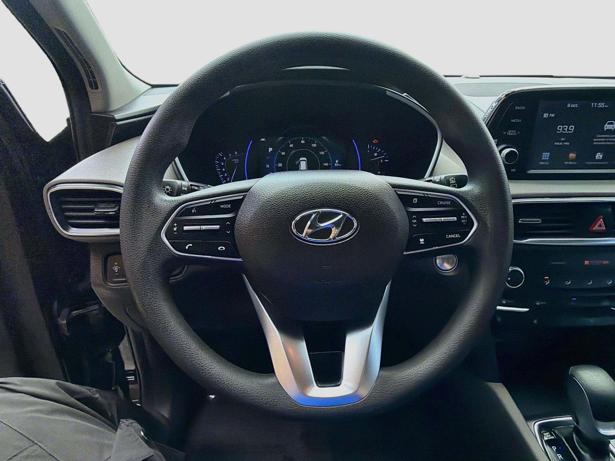 Used 2019 Hyundai Santa Fe SEL FWD image 8